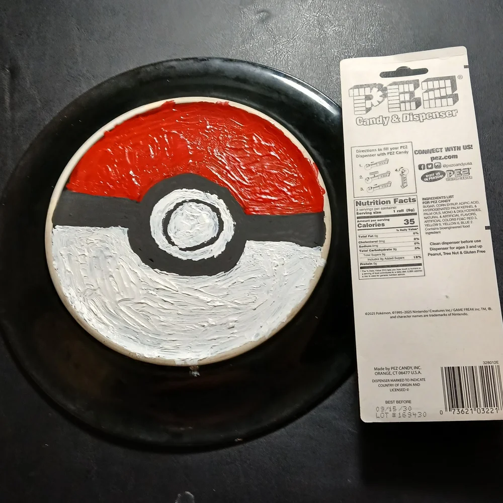 Pokemon Themed Party Plate and Pez Dispenser Set